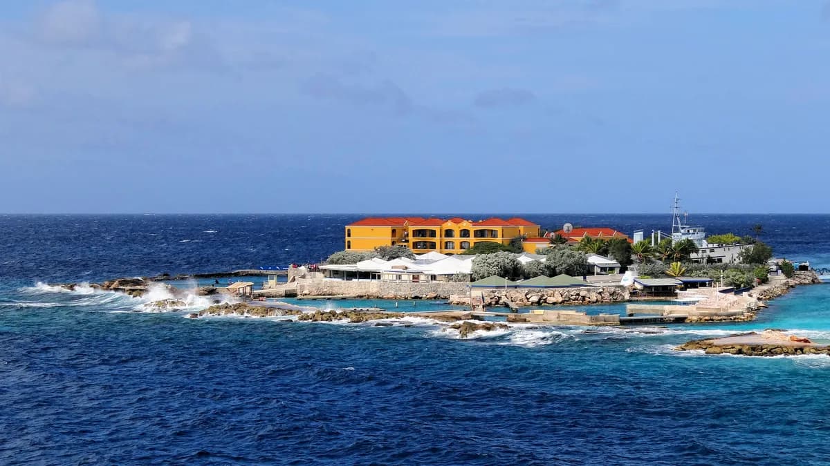 Curacao-Sea-Aquarium-2013