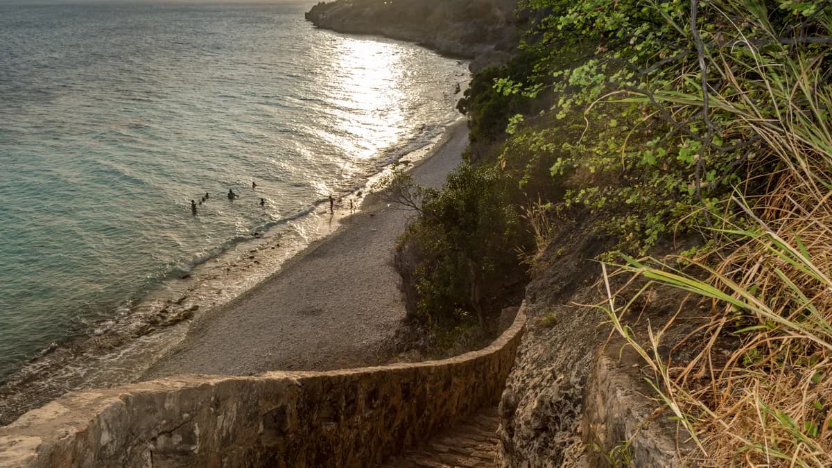 Curacao Dive Site 1000 Steps (36304619870)